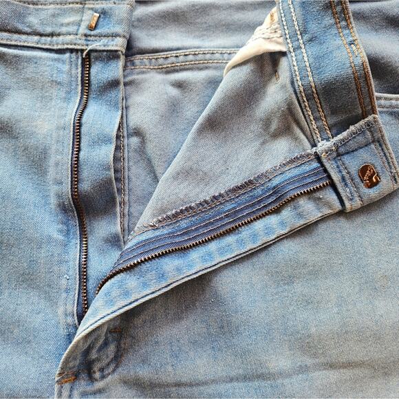 Vintage Wrangler Jorts Men 42 Casual Distressed Cotton Flat Front Shorts Blue - Picture 3 of 10